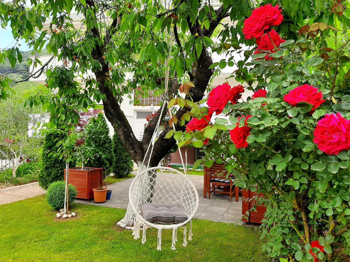 Guest House No 13 โมสตาร์ ภายนอก รูปภาพ