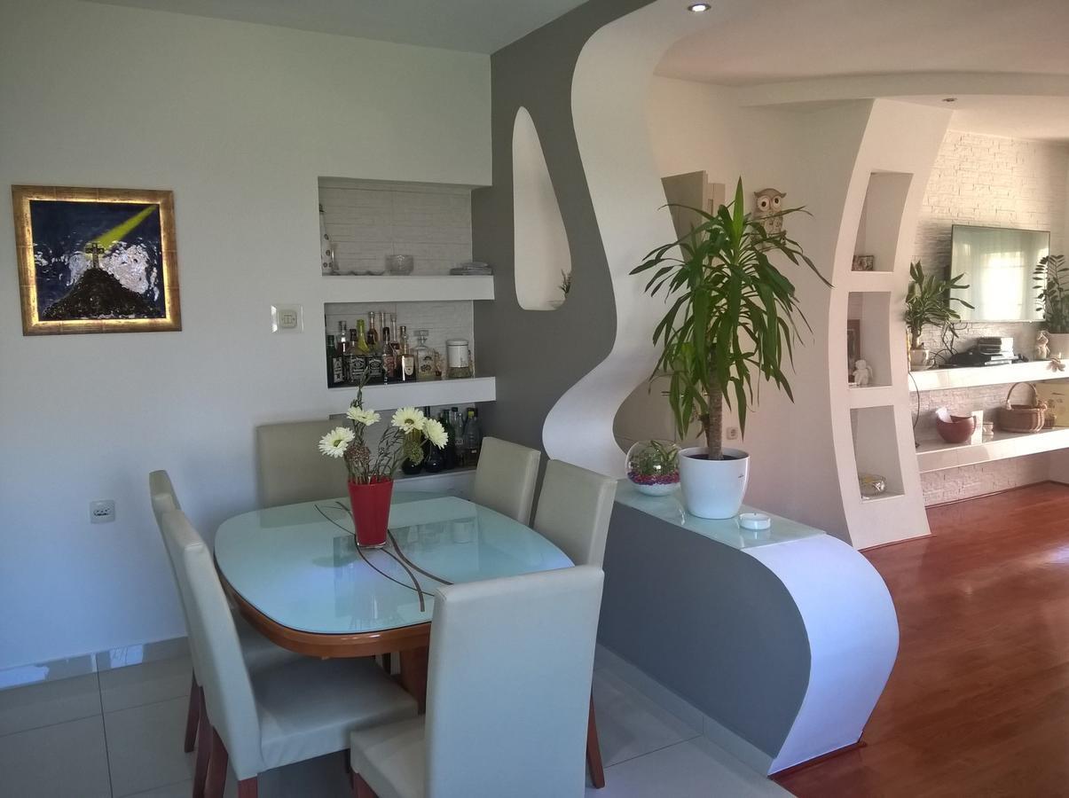 Guest House No 13 โมสตาร์ ภายนอก รูปภาพ